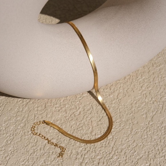 CLOSING SALE!🔅18K Gold Plated 5mm Snake Chain Necklace - Picture 6 of 8